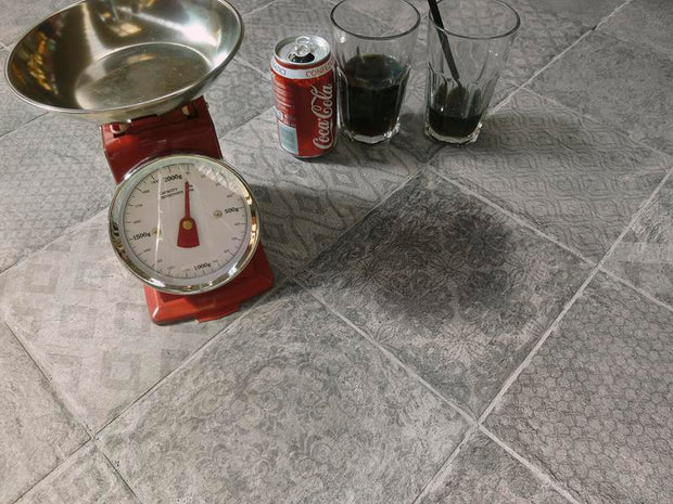 Ardoise Waikiki 20x20cm, grey matt tile at Irwin Tiles