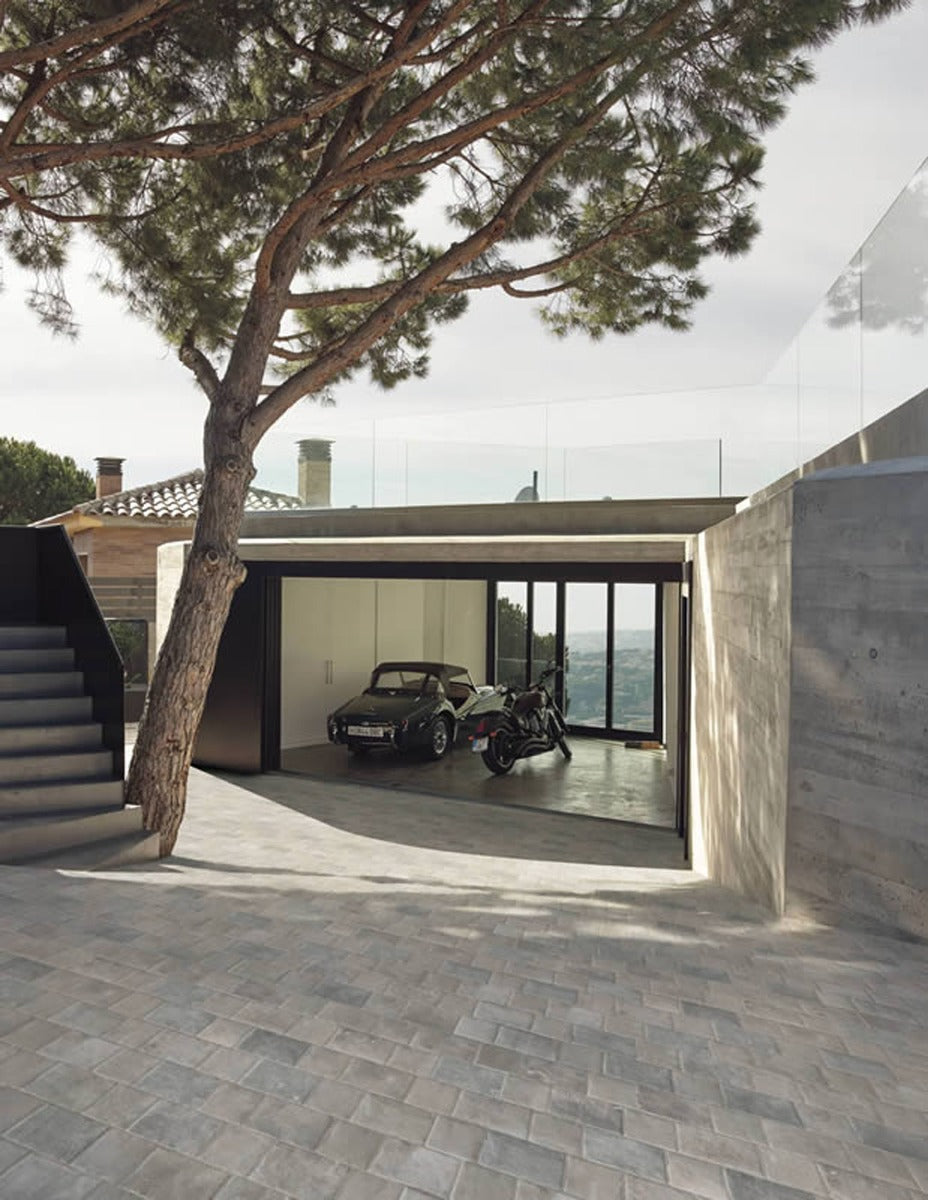 Block Gent 20x20cm & 20x30cm, paving at Irwin Tiles