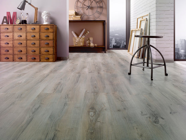Celtic Oak Laminate 8mm, laminate flooring at Irwin Tiles
