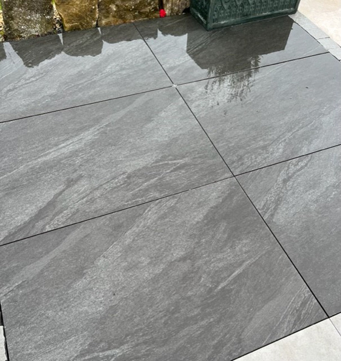 Country Antracite 60 x 90 x 2cm, grey paving at Irwin Tiles