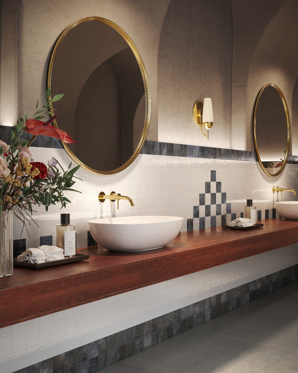 Pixel Black Glossy 10x10cm, tile at Irwin Tiles