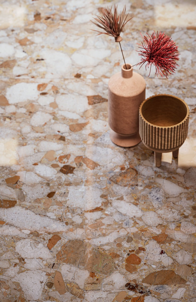 Venistone Gold Glossy 89 x 89cm, tile at Irwin Tiles, view 9