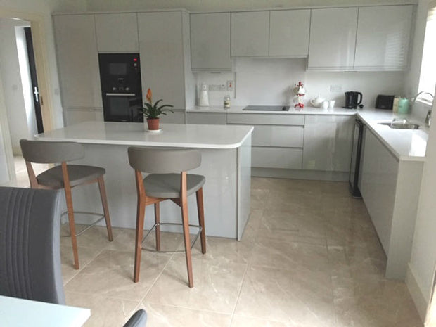 Elsen Marfil Glossy 60x60cm, porcelain tile at Irwin Tiles