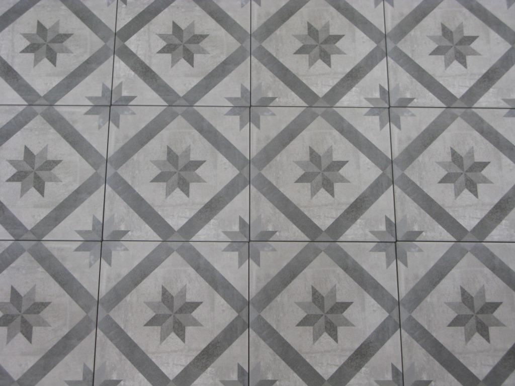 Fiore Deco 20x20cm, grey tile at Irwin Tiles