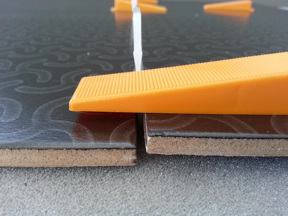 Spacer Clips 1.5mm Wedge Type 500 Pack, tile spacer stocked at Irwin Tiles, Castleblayney, view 8
