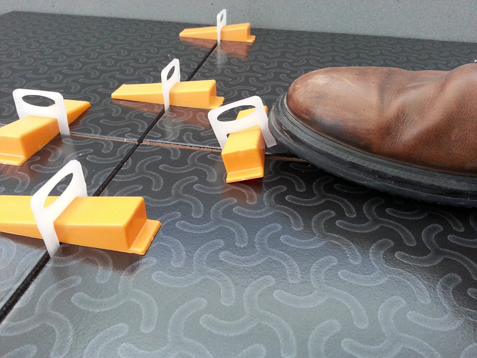 Spacer Clips 2mm Wedge Type 500 pack, tile spacer stocked at Irwin Tiles, Castleblayney, view 8