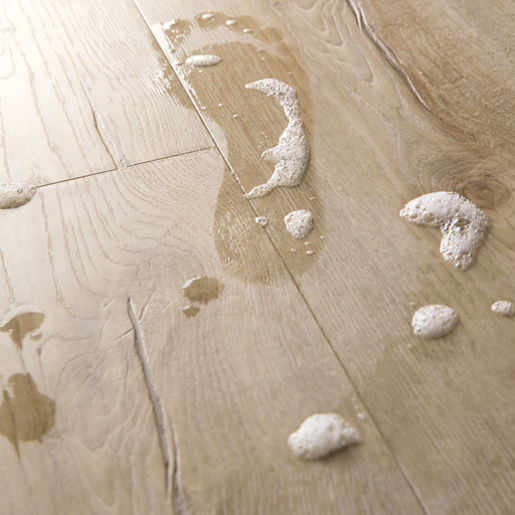 Quickstep Classic Oak Beige Laminate 12mm, laminate flooring sold by the box at Irwin Tiles, view 11