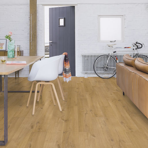 Quickstep Soft Oak Natural Laminate 12mm, laminate flooring for kitchens, hallways and living rooms at Irwin Tiles