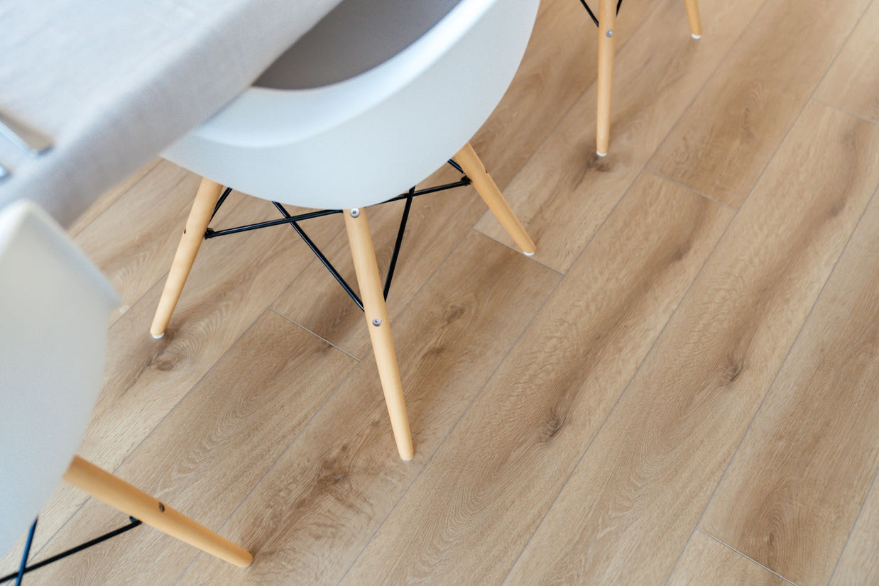 Yukon Plank Beach Luxury Parquet Vinyl, luxury click vinyl flooring at Irwin Tiles, view 9