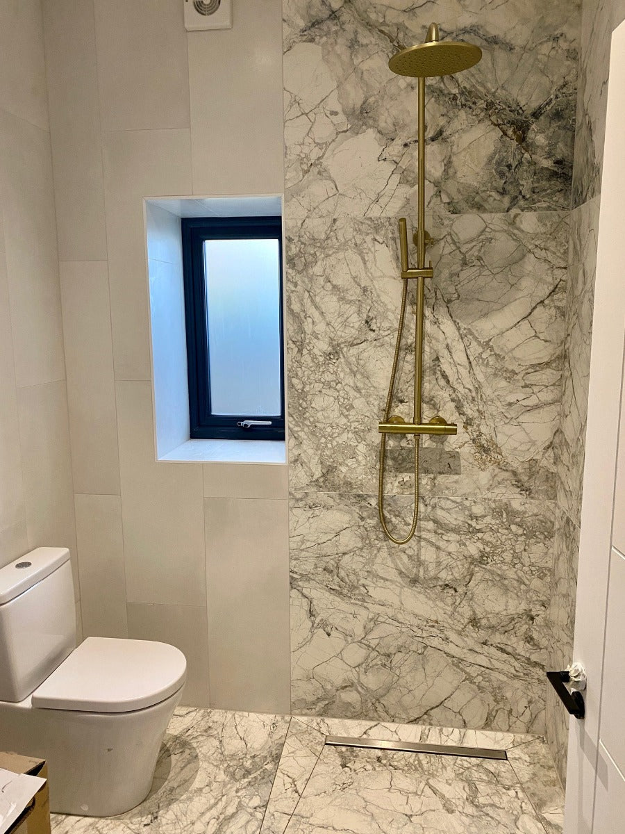 Supreme White 100 x 100cm, porcelain tile at Irwin Tiles